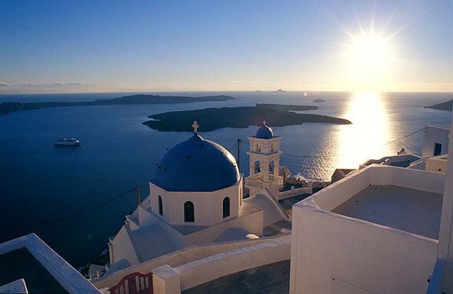 Santorini Greece Santorini is the last of the Cyclades islands to the South 