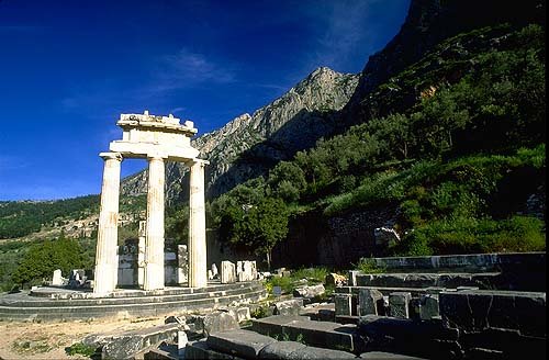 delphi in greece