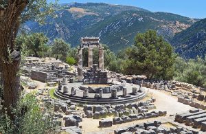 Delphi-34577202 temple of Athena Pronaia in Delphi