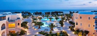 9 Muses resort hotel in Santorini
