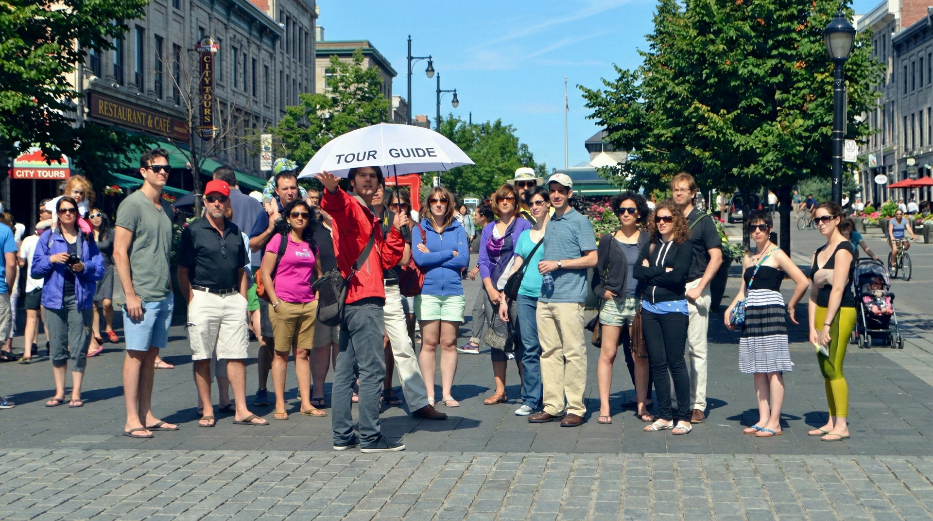 guided walking tour in athens