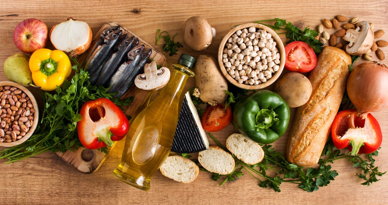 healthy food in mediterranean diet