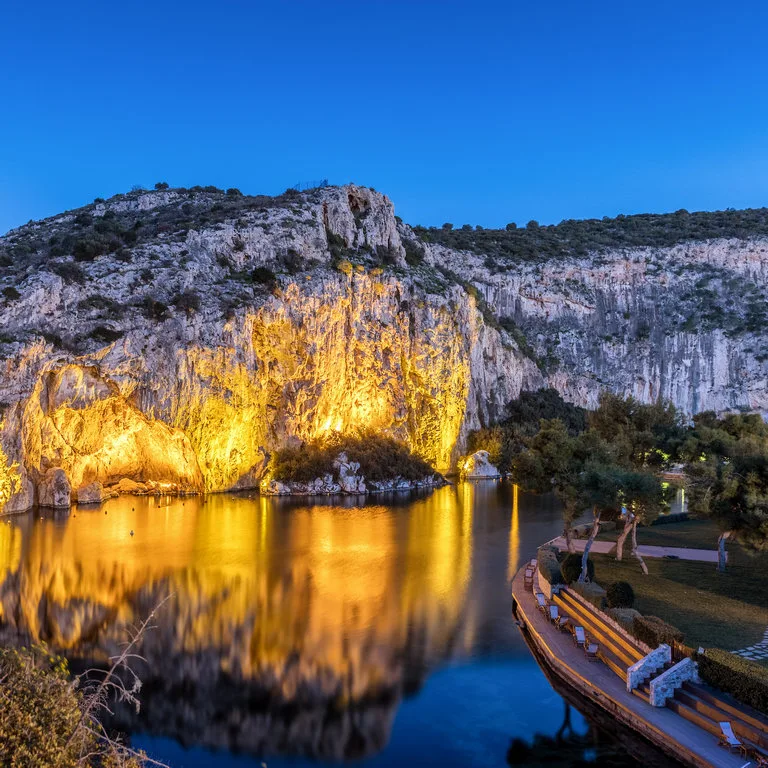 lake vouliagmeni