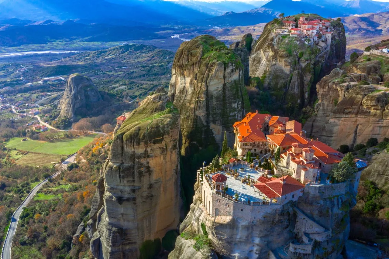 Imposing Meteora 2-days private tour 2 Byzantine Monasteries